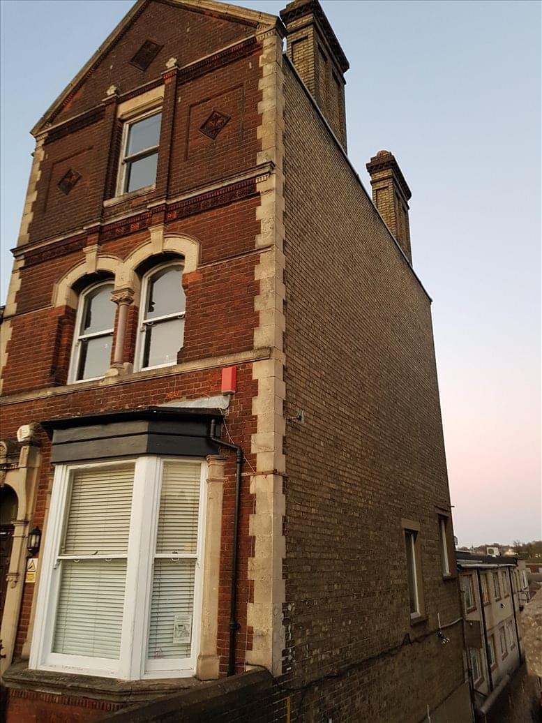 avenue business centre. image 2