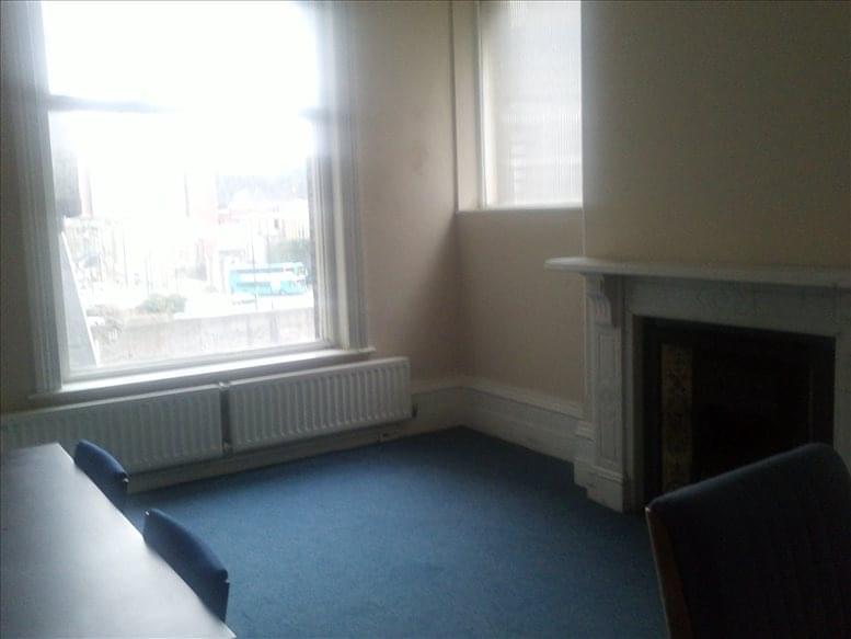 avenue business centre. image 4