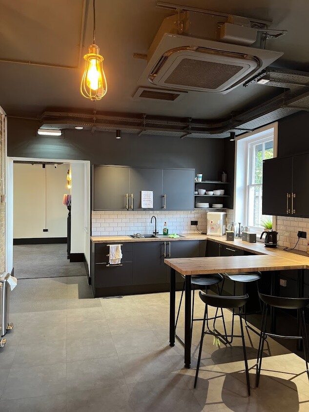 The Hill Hub image 3