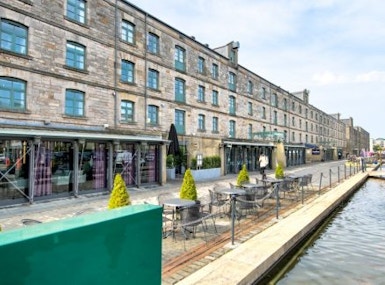 Clockwise Commercial Quay image 3