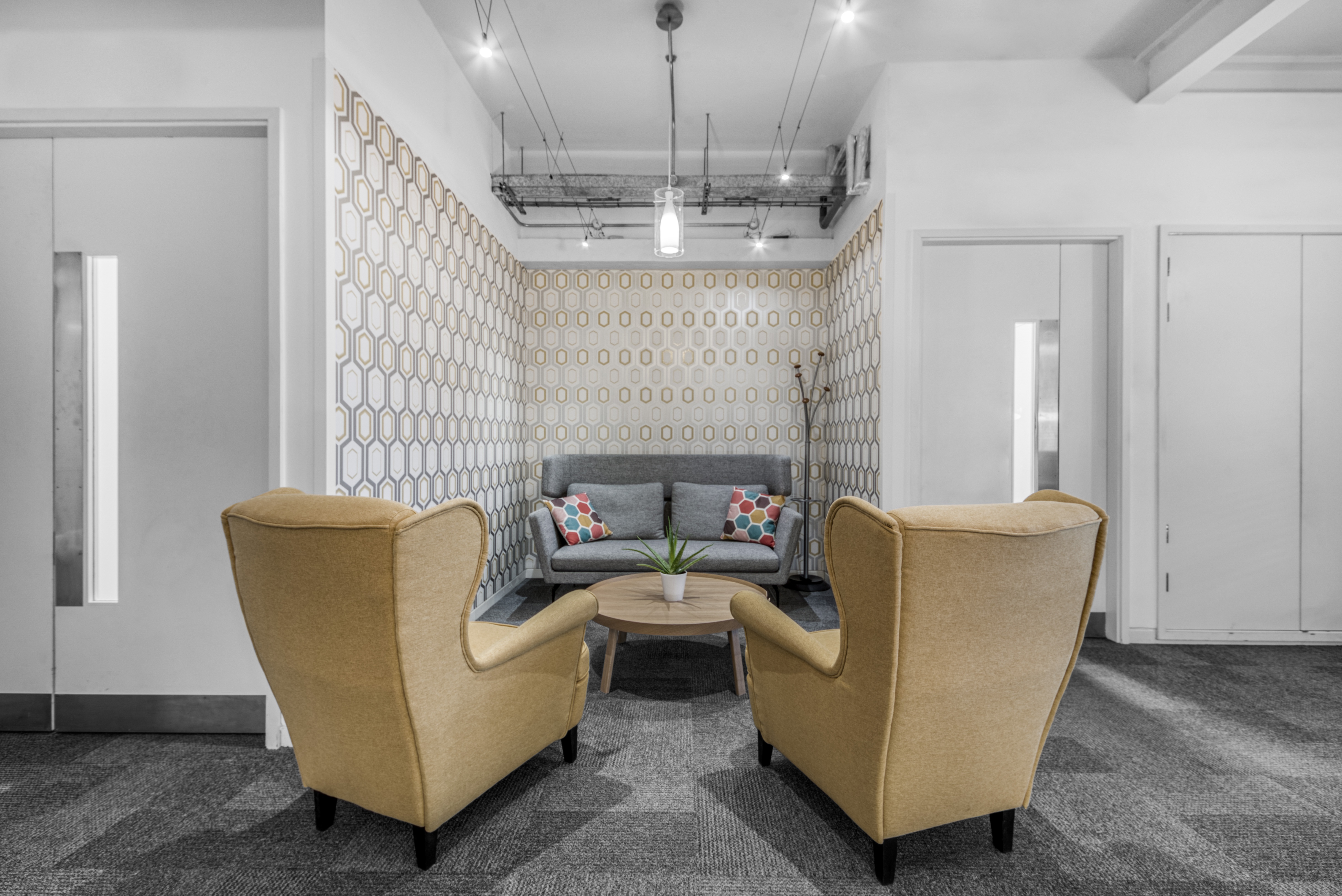 Regus - Farnborough Airport image 5