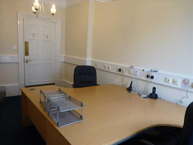 George Square Ltd image 4