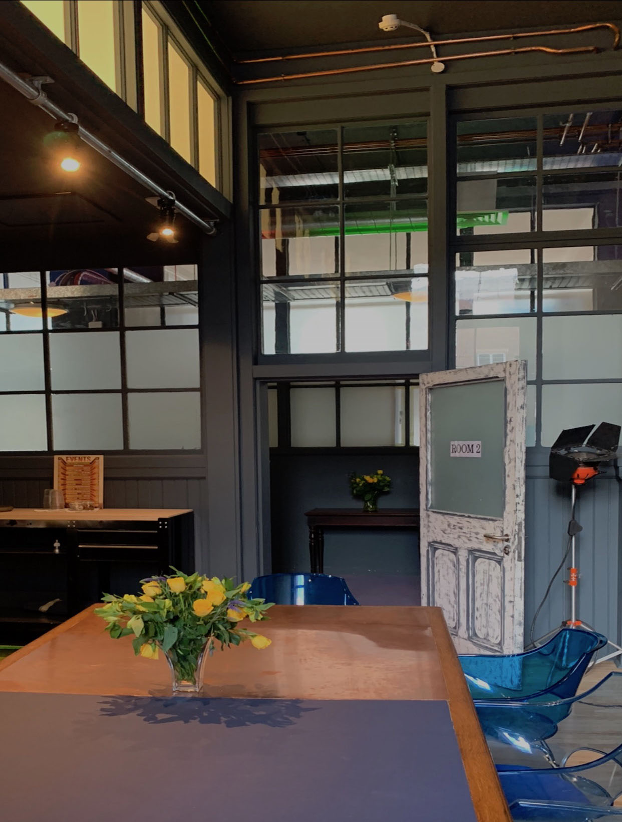 Urban Office image 5