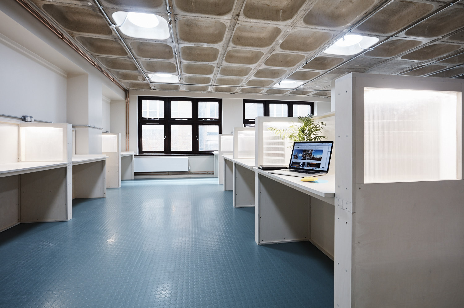 Hastings Commons - Rock House image 4