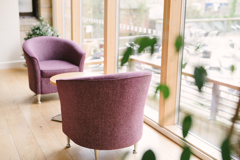 Business Lounge image 5