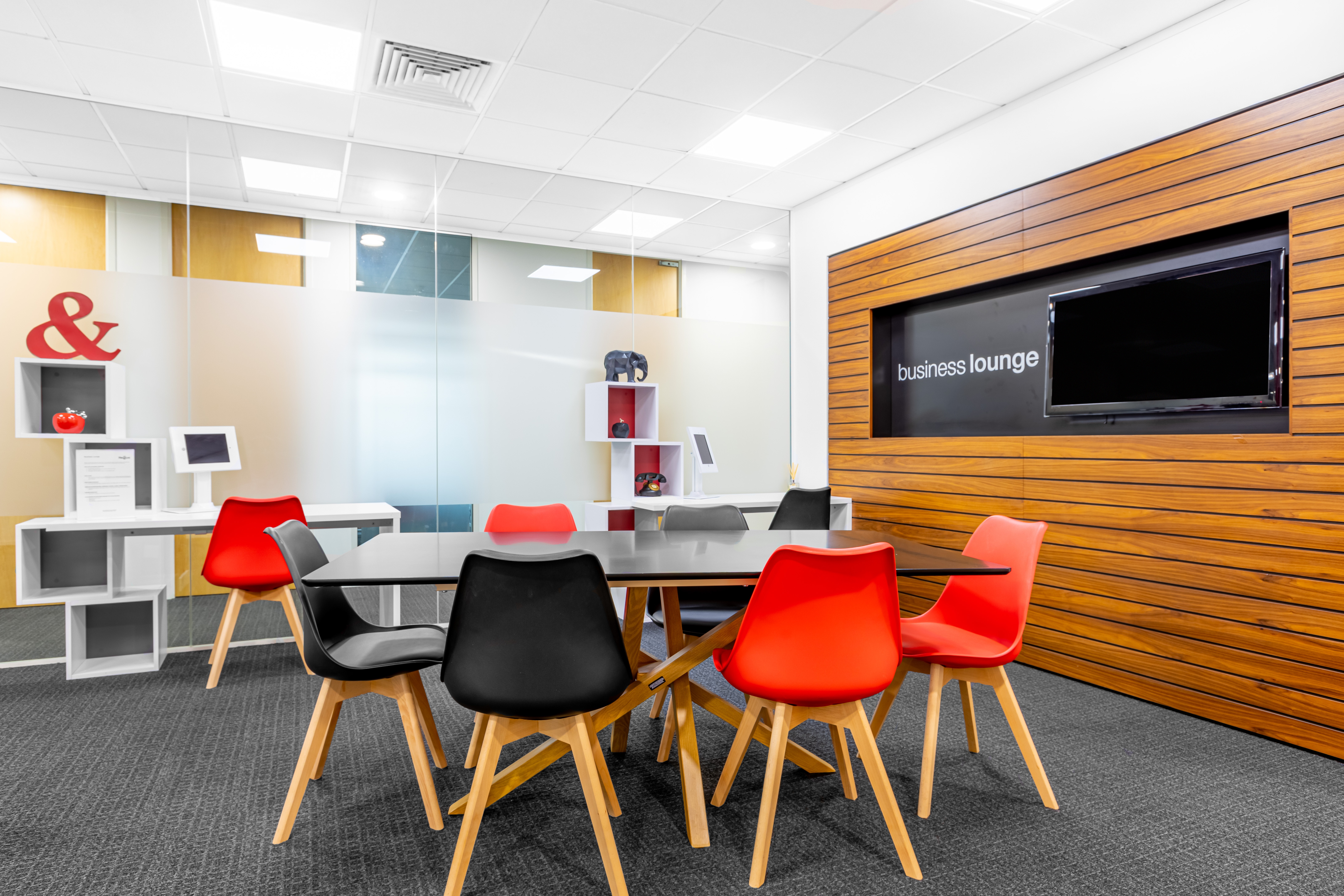 Regus - High Wycombe Kingsmead Business Park image 5