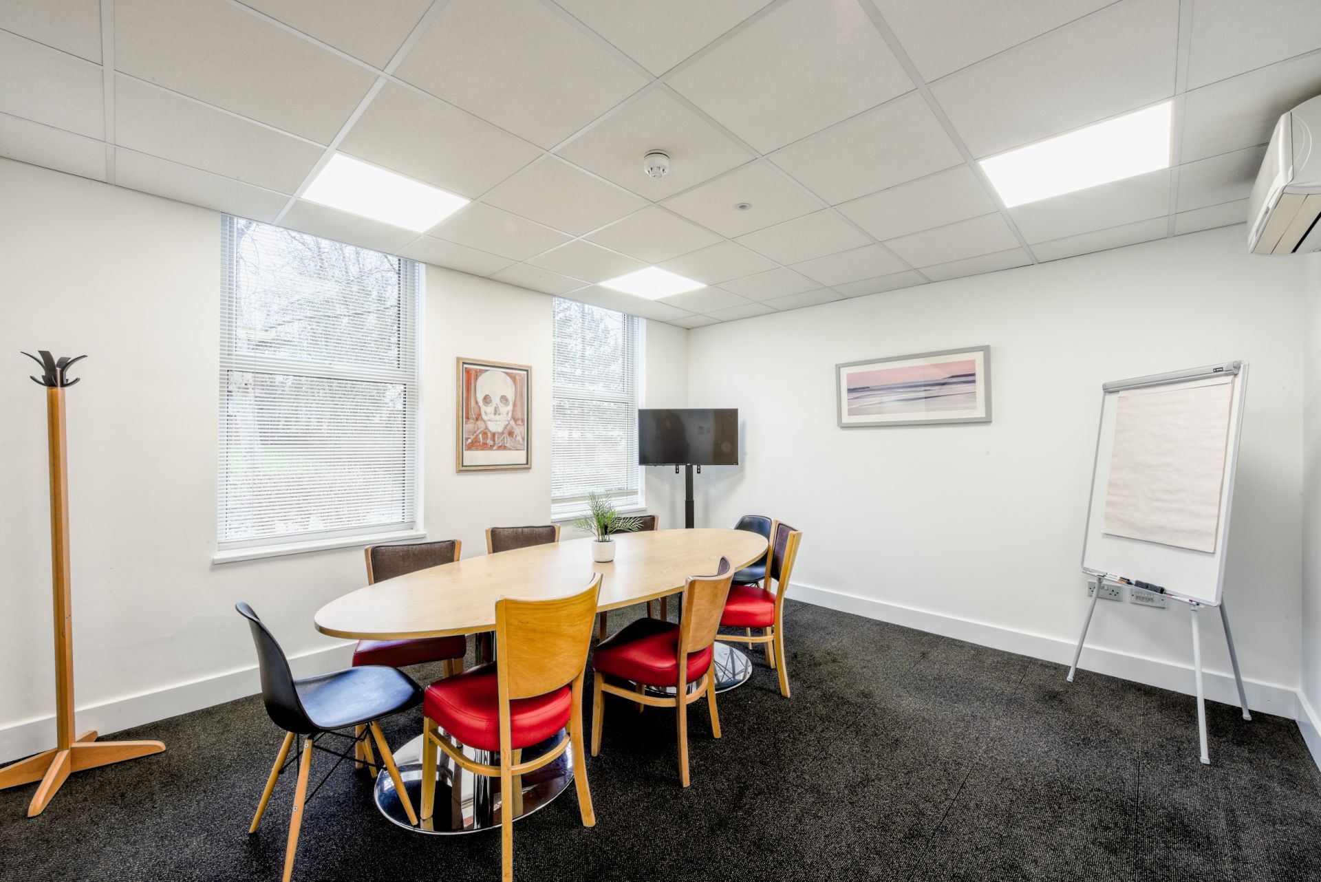 Freedom Works - The Courtyard image 4