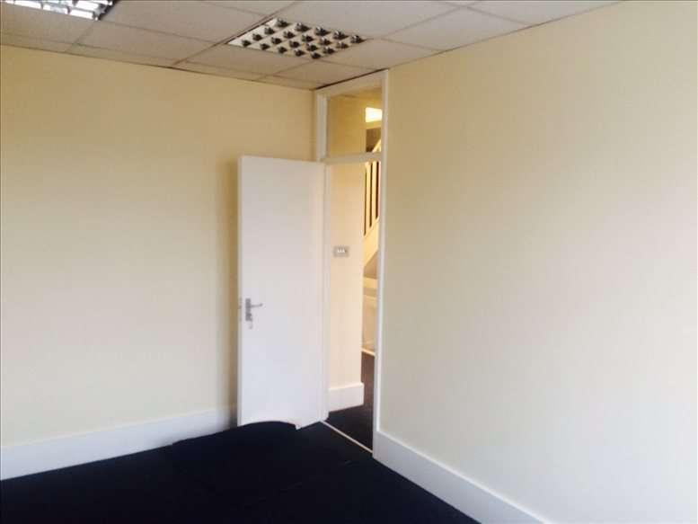 Crayon Financial Services Ltd image 2