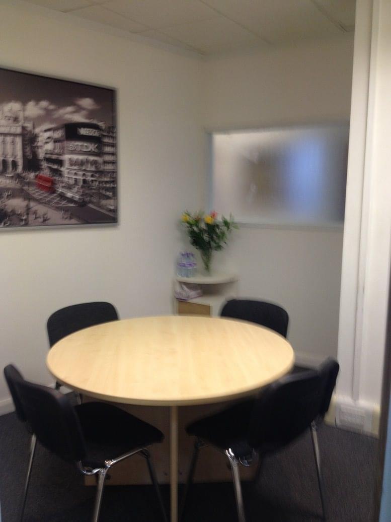 Starlite(UK)Ltd image 2