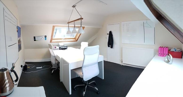 Station House Business Centre image 4