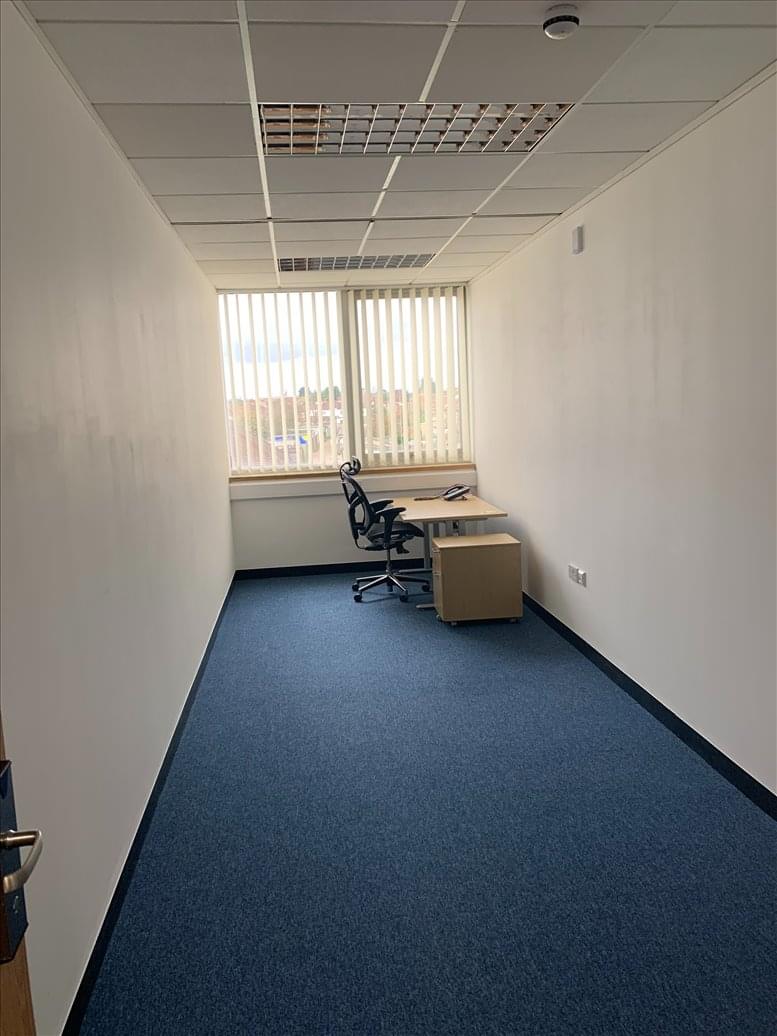 Unit Management Ltd image 5