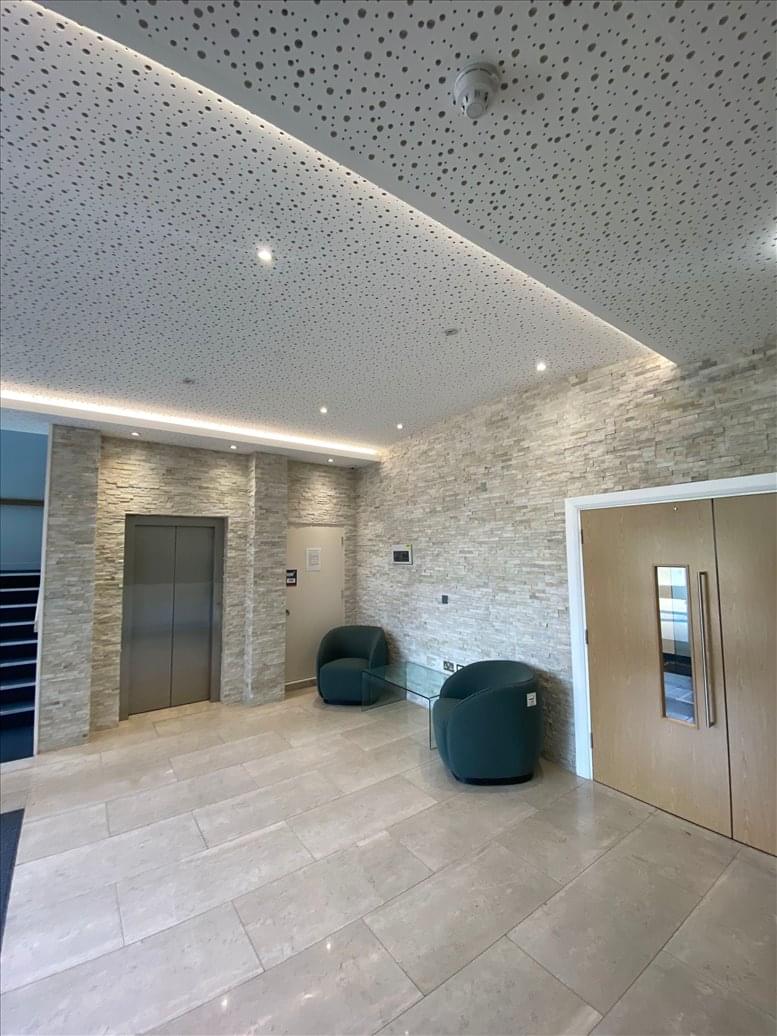 Unit Management Ltd image 4