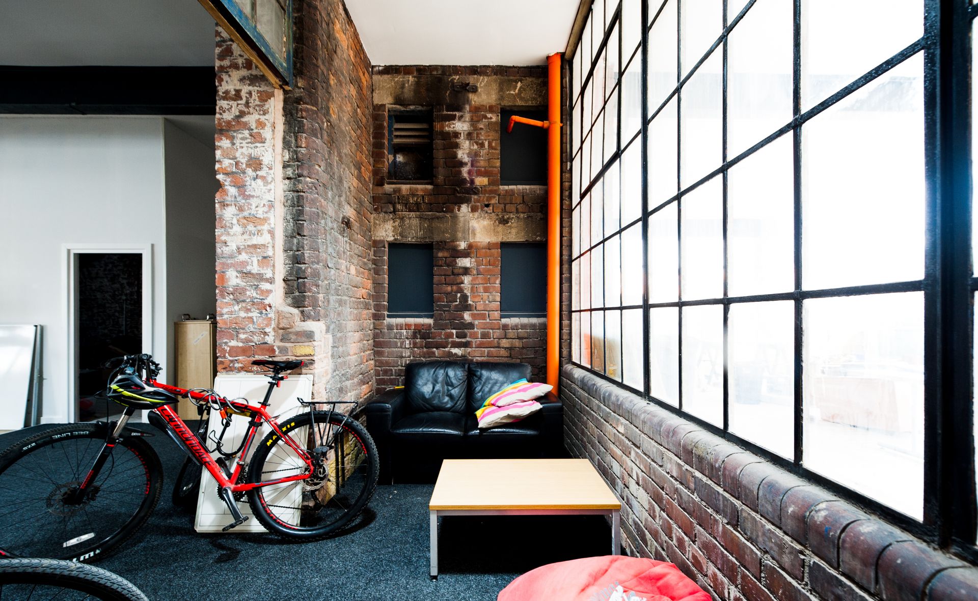 DoES Liverpool image 2