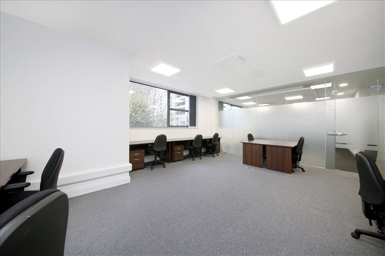 Curve Serviced Offices image 3