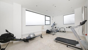 Curve Serviced Offices image 1