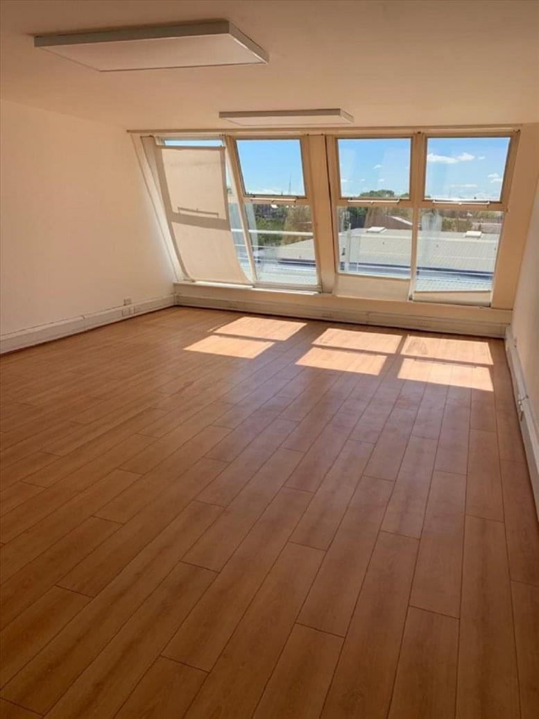 Unit Management Ltd image 4