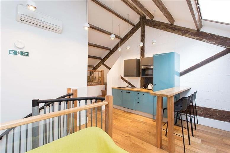 Canvas Offices image 4