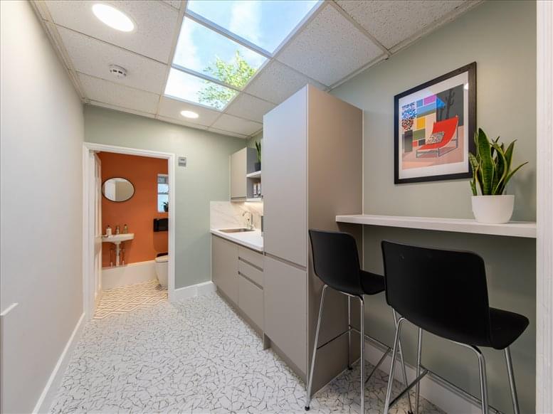 Canvas Offices image 3