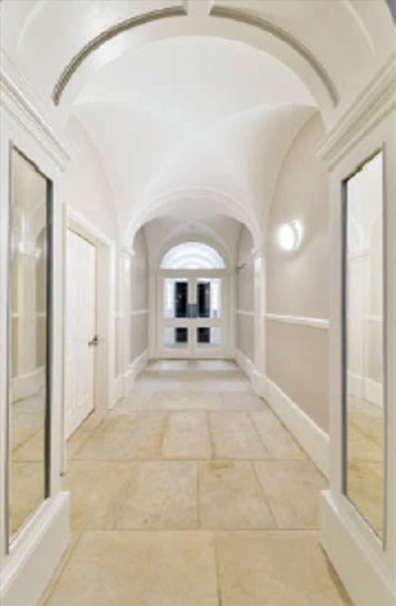 Podium Space image 3