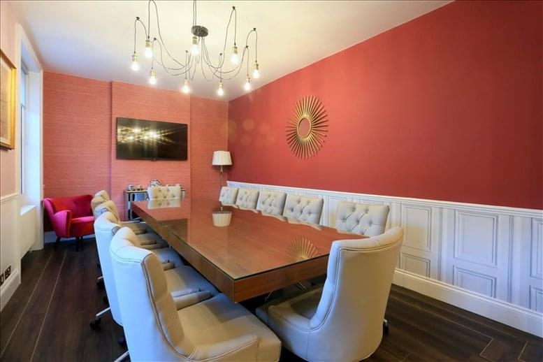 Podium Space image 4