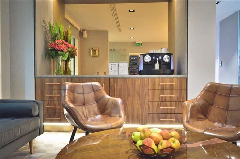 Podium Space image 4