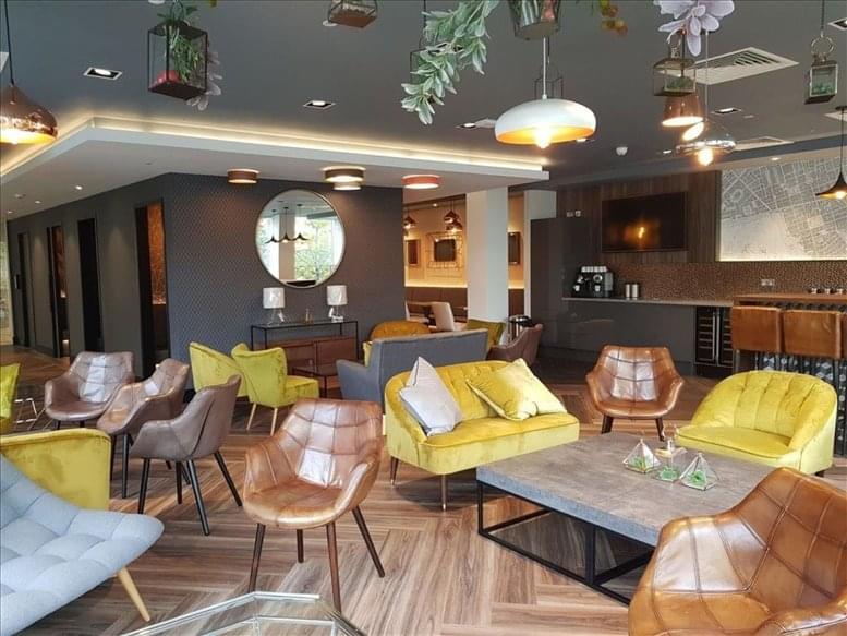 Podium Space image 3