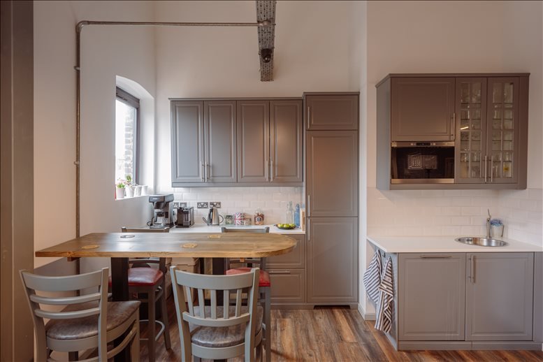 Brewhouse and Kitchen  image 3