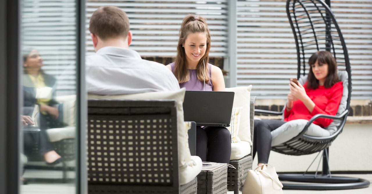 Club Desk at Landmark - Newman Street image 2