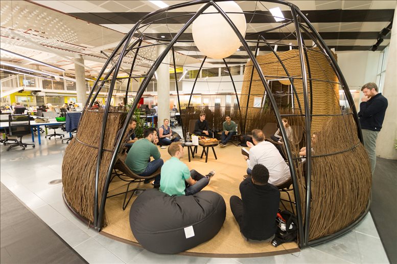 Huckletree - White City, Shepherds Bush image 2