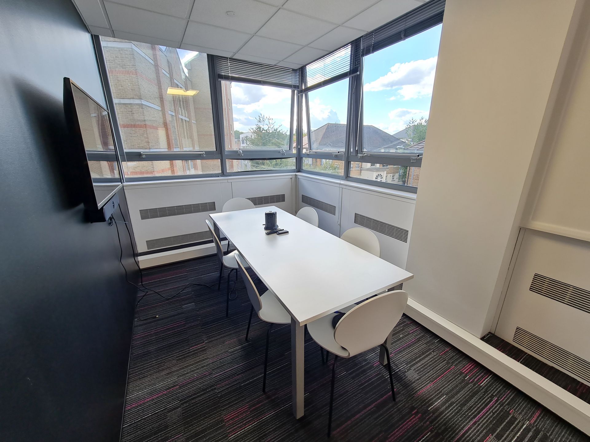 MAKE IT Barking image 2