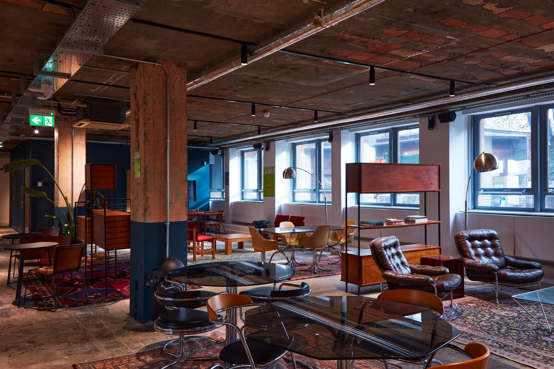 MAKE IT Barking image 5