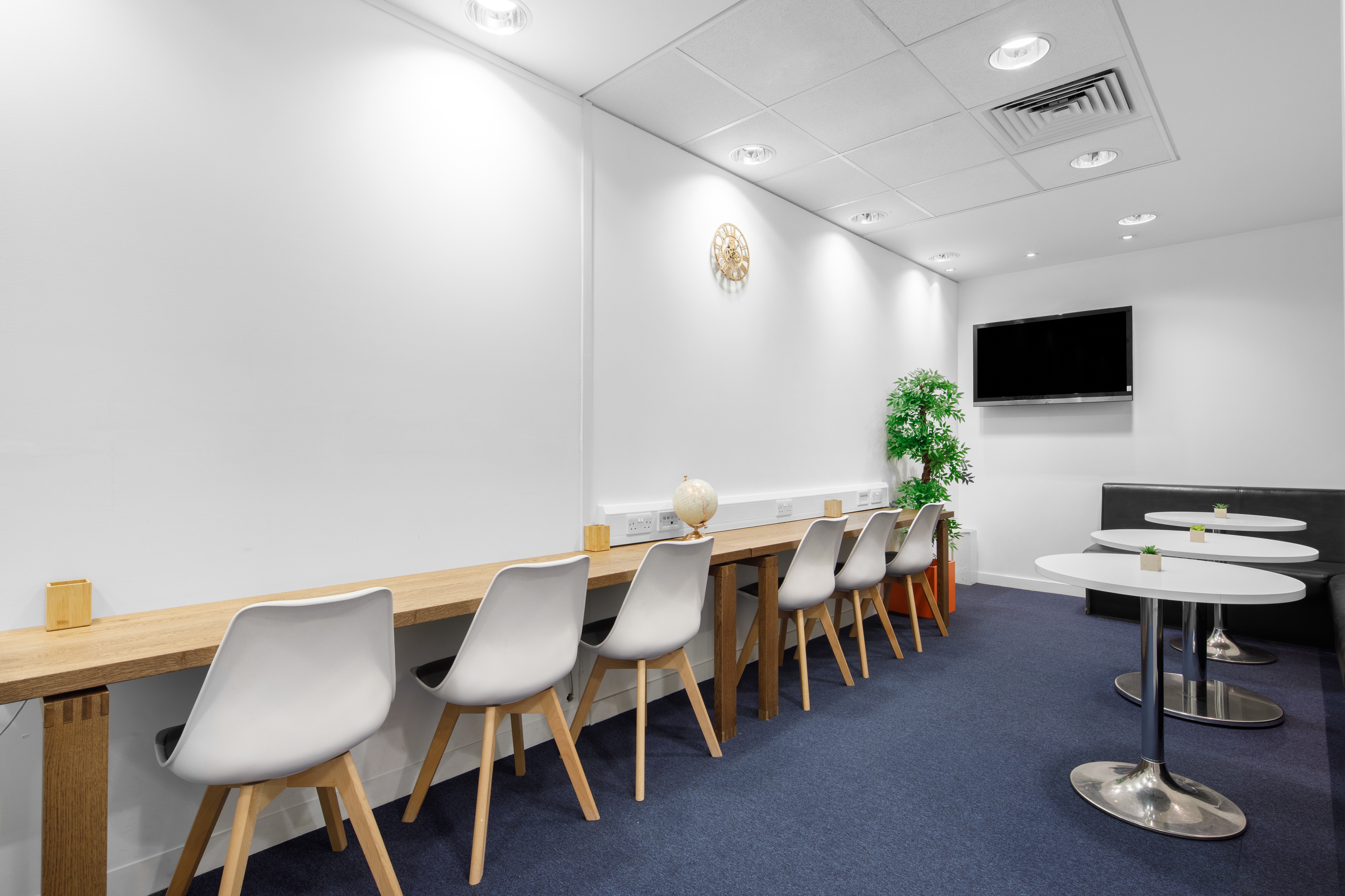 Regus - Harrow, College Road image 5