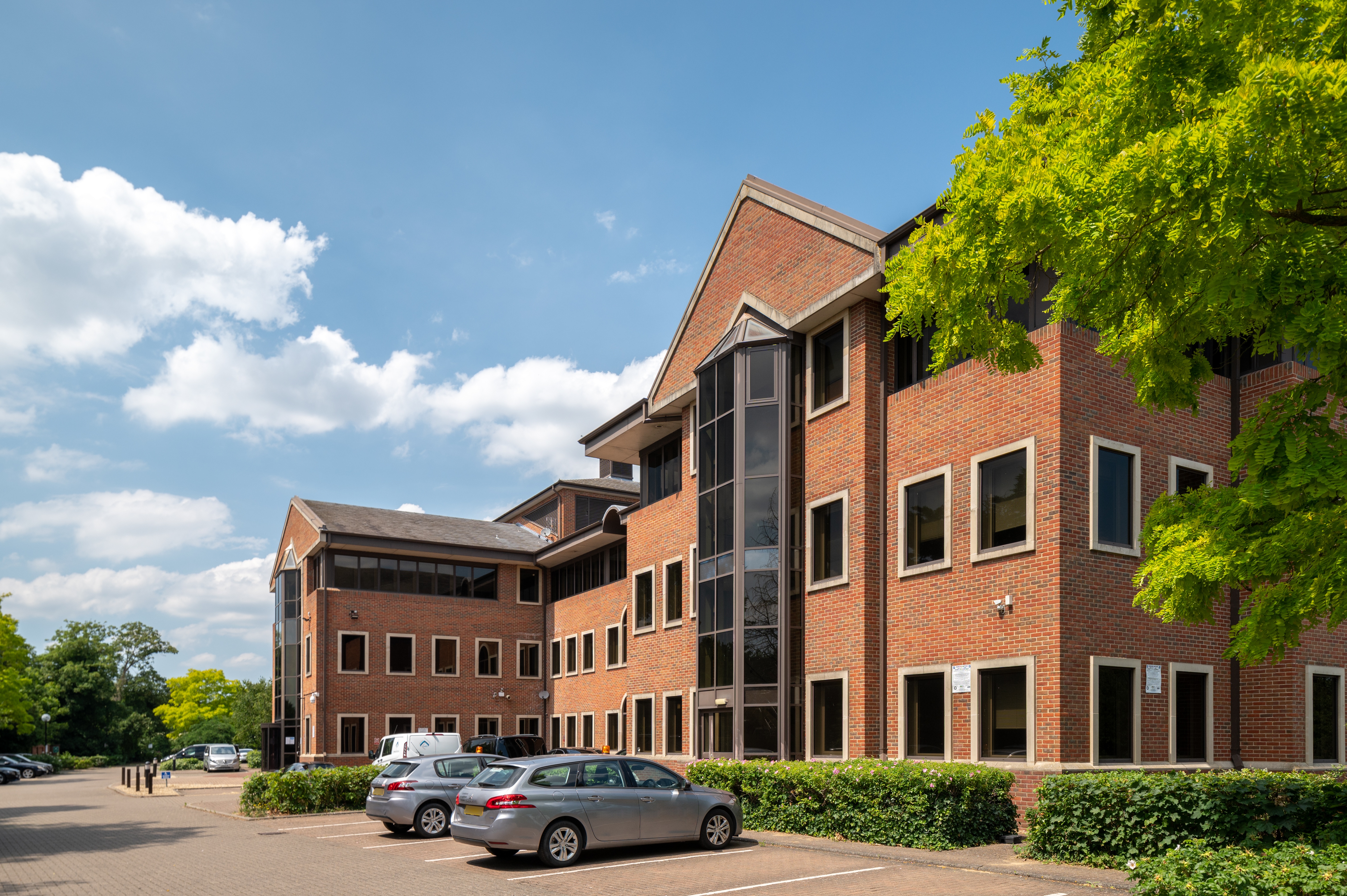 Regus - Heathrow, Bath Road profile image