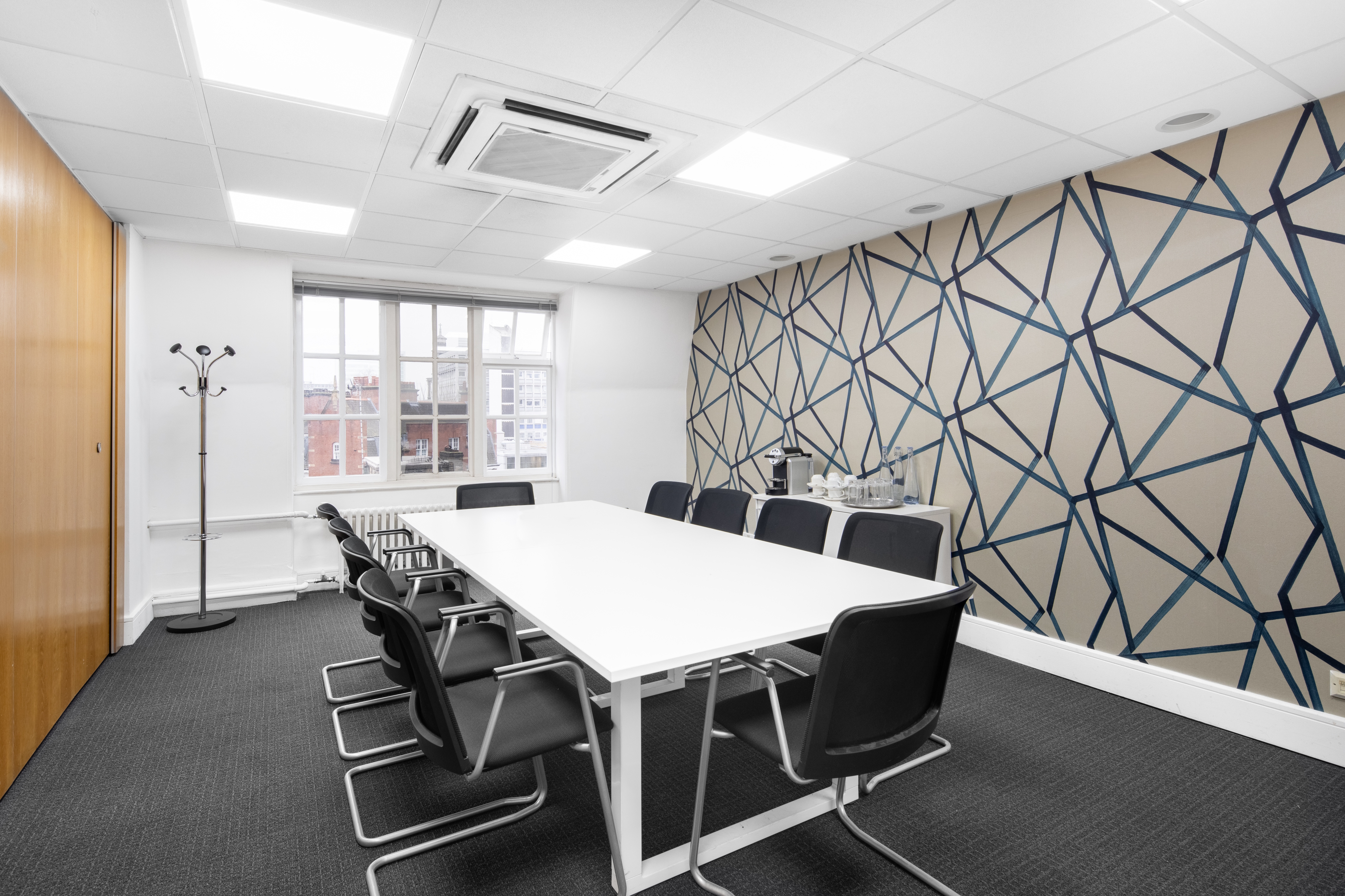 Regus - London, King's Cross St. Pancras image 4