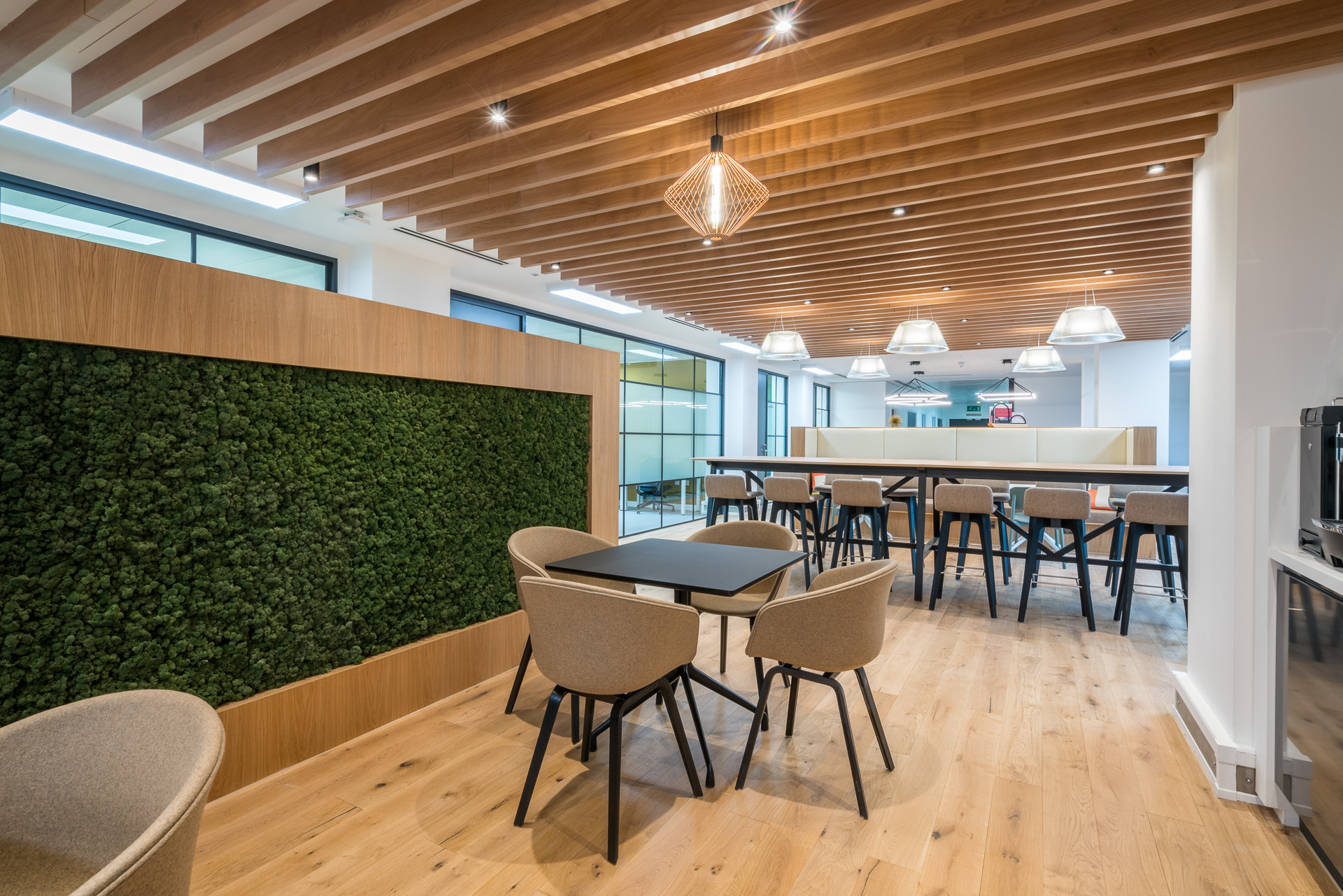 Signature by Regus - London Berkeley Square image 3