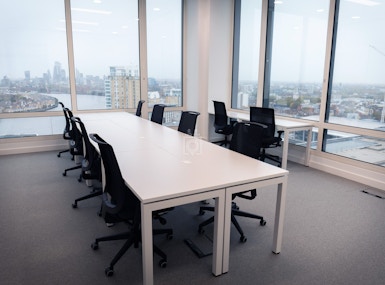 Spaces - London, Spaces Canary Wharf image 3