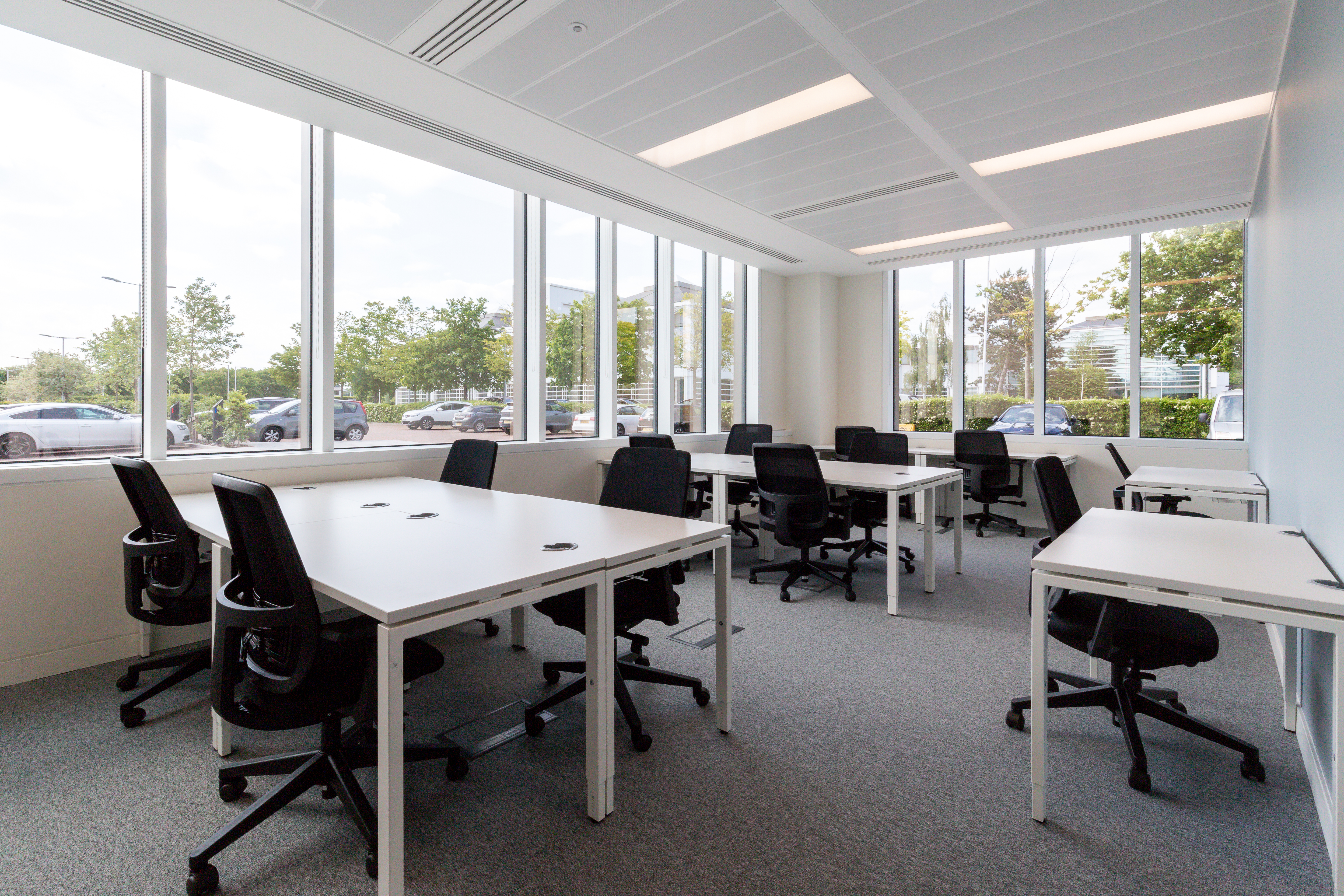 Spaces - London, Spaces Heathrow Airport image 5