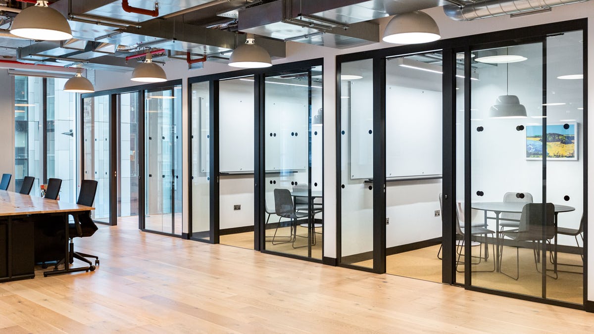 WeWork Linen Court image 3