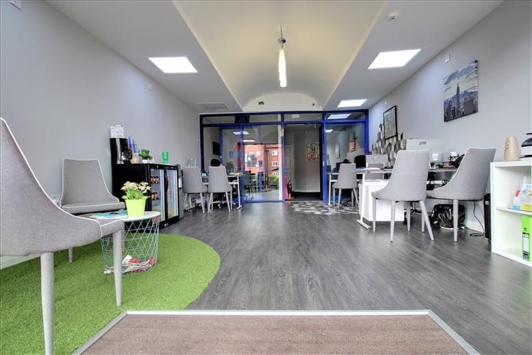 Luton Sales and Lettings image 3