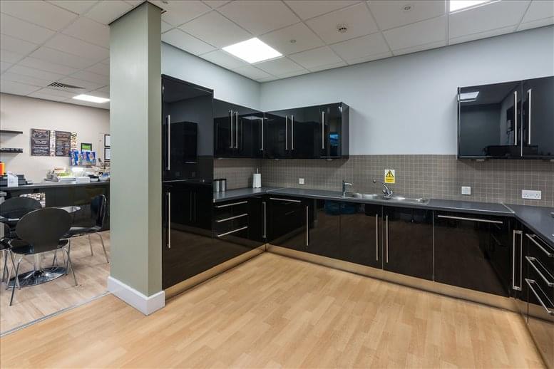 Q16 Business Exchange image 2