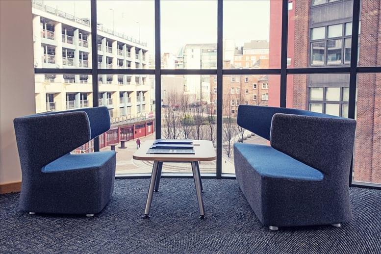 Edwin Thompson image 4