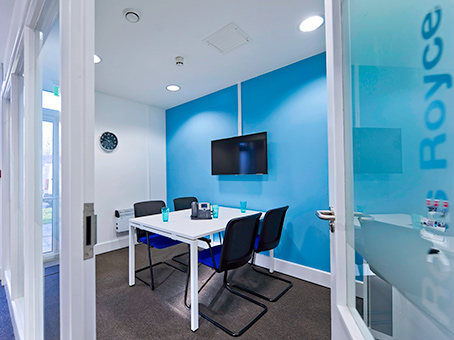 Regus Express - Northampton, Watford Gap Services - Regus Express image 3