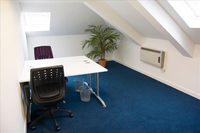 Charterspace image 5