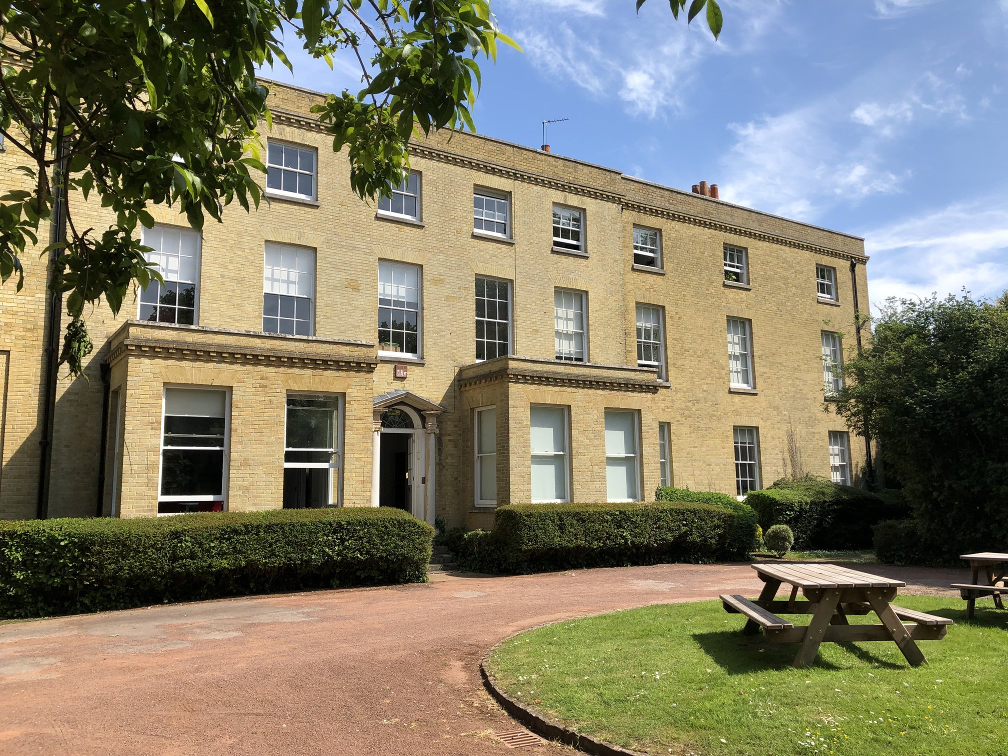 House, Portsmouth Book Online Coworker