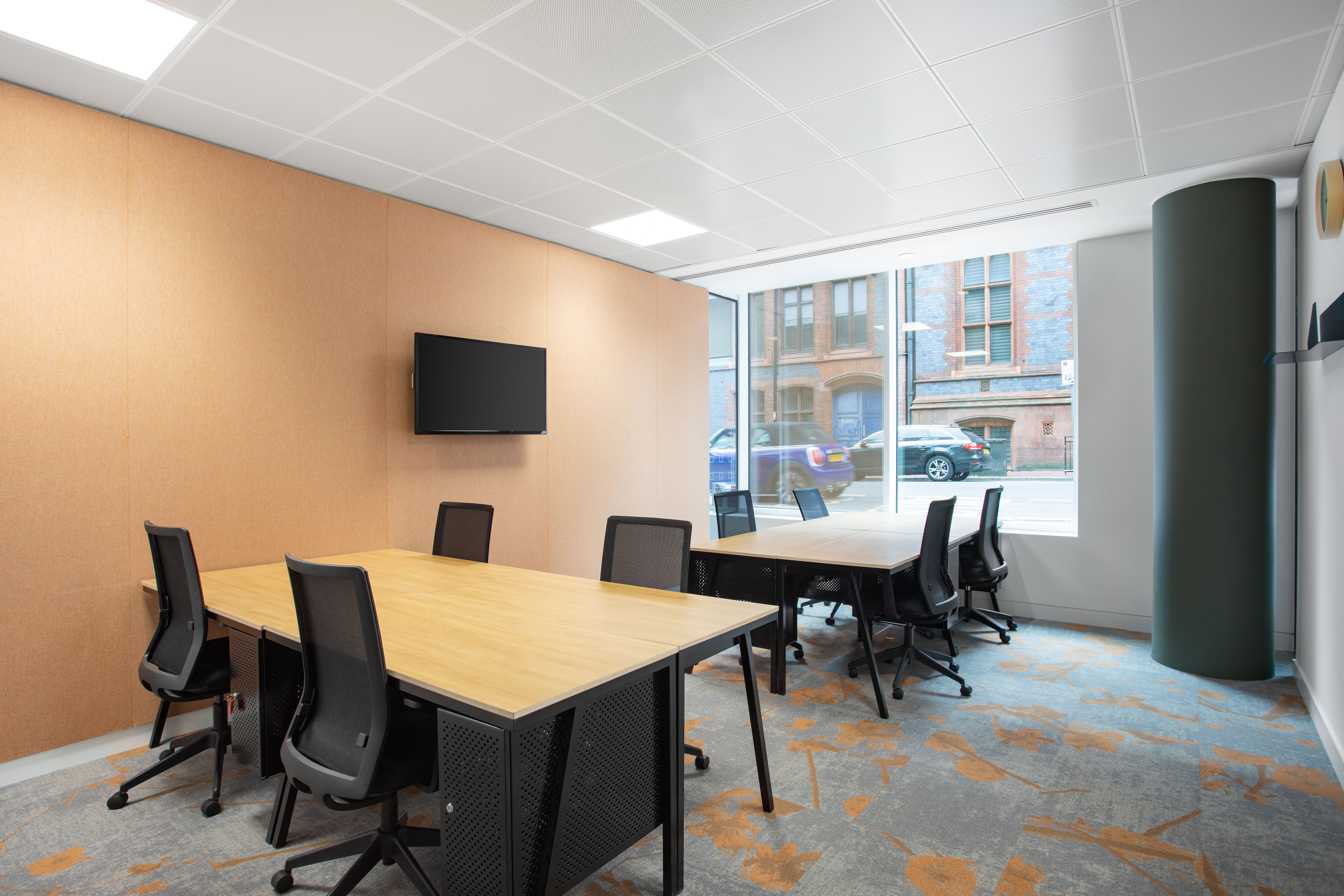 Central Working - Reading image 3