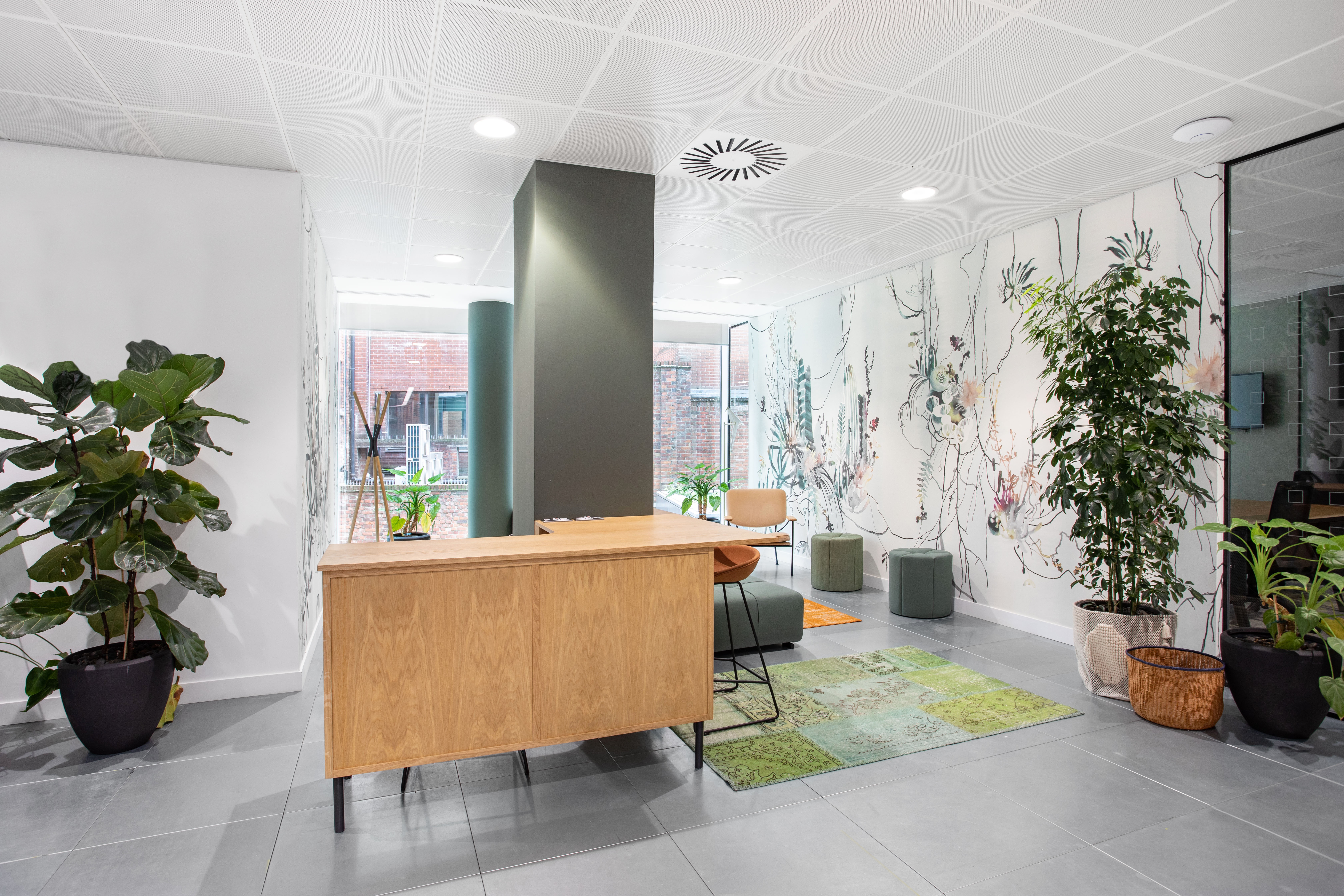 Central Working - Reading image 2