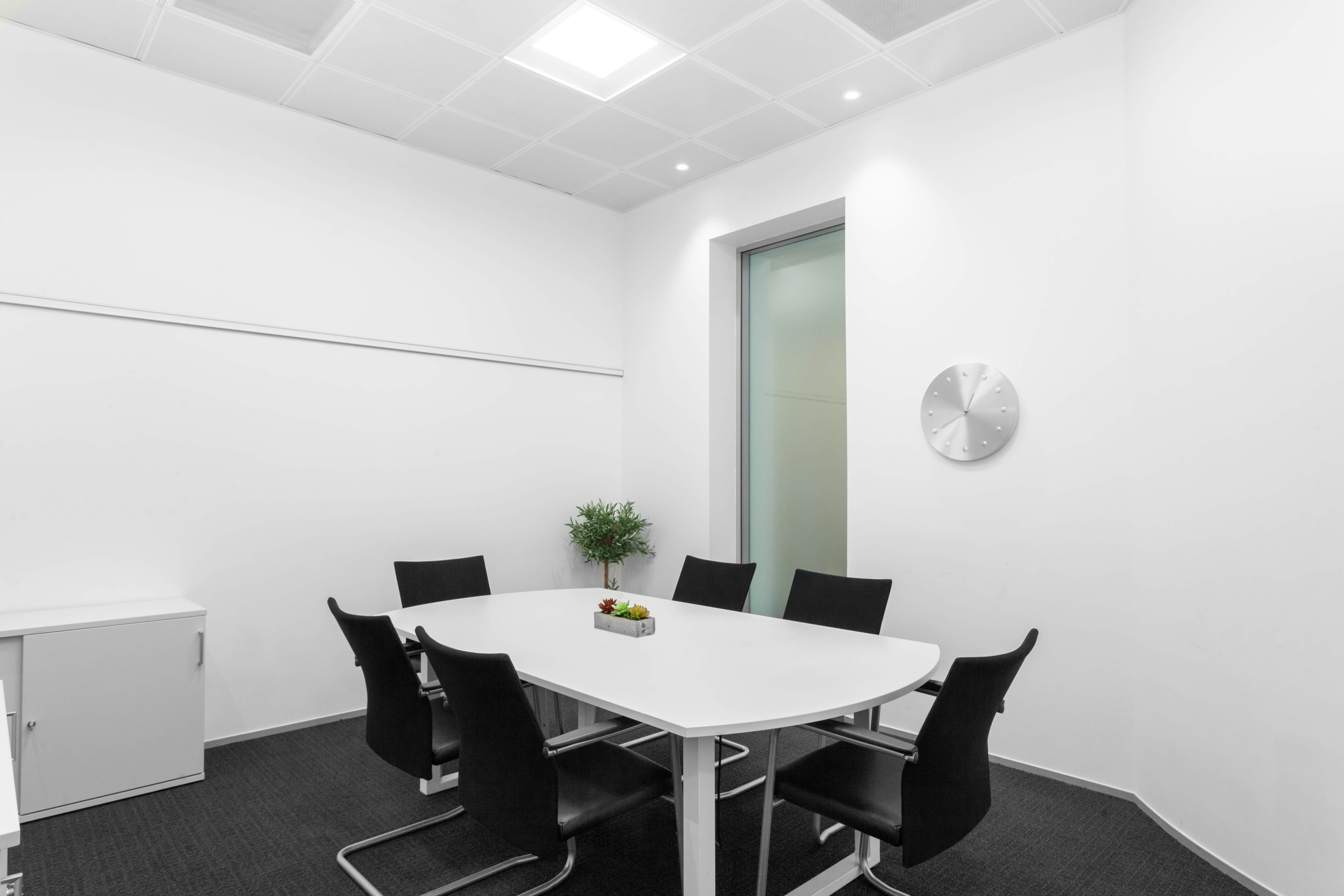 Regus - Reading Forbury Square image 2