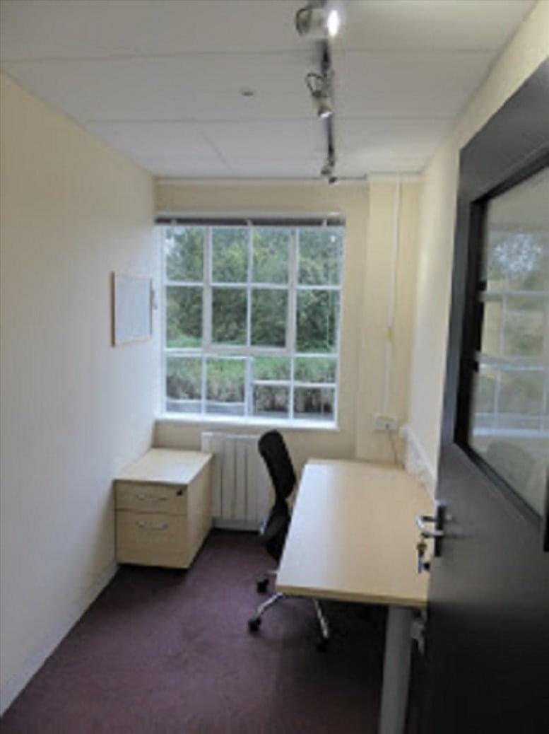 Send Business Centre image 3