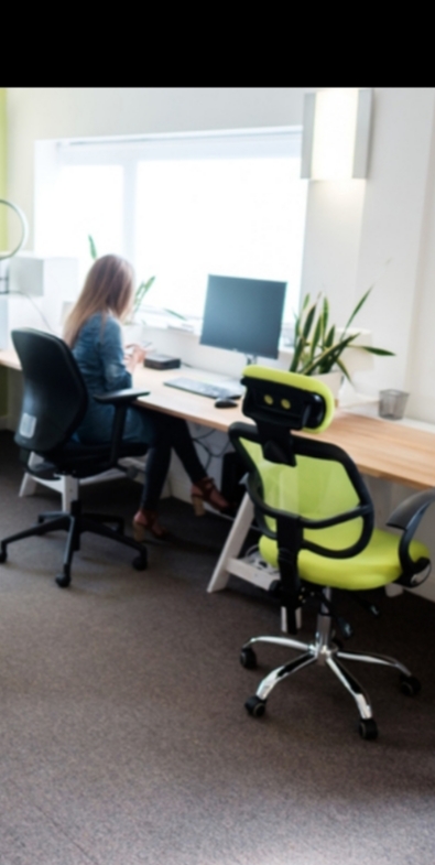 DeskDotSpace image 4