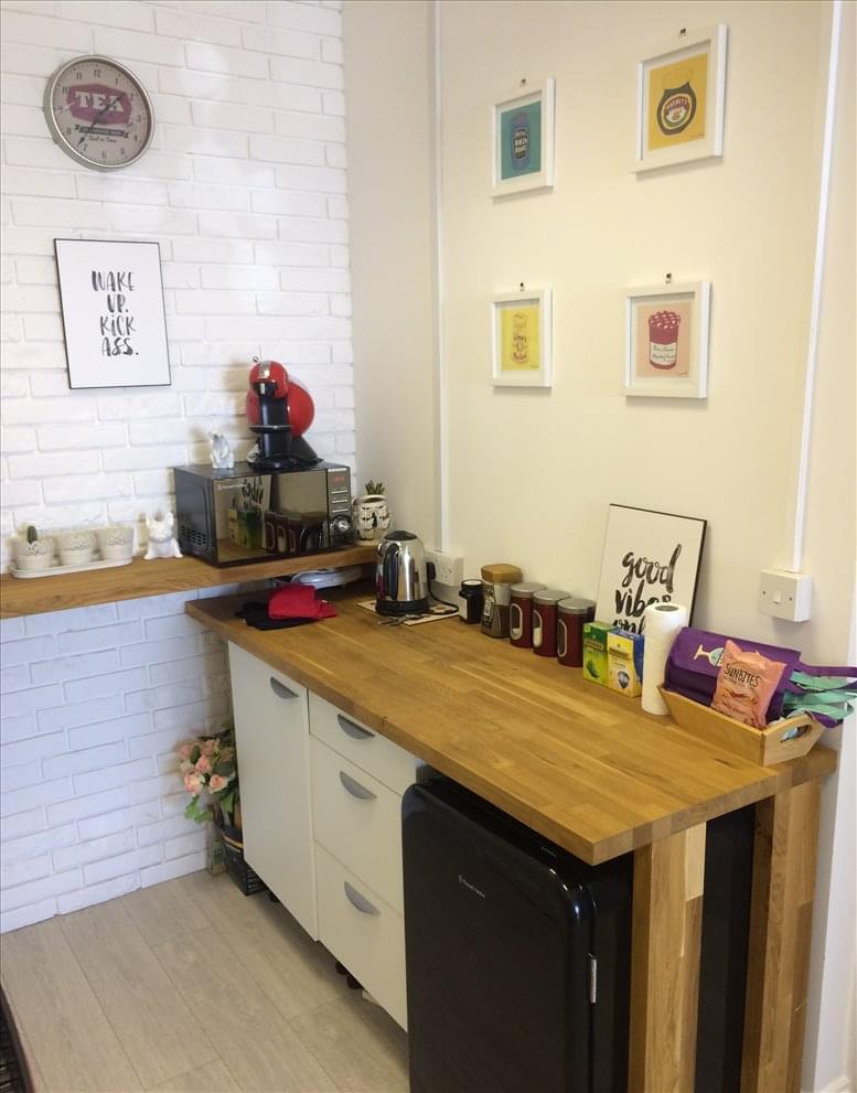 HOT DESK SOLUTIONS LTD image 5